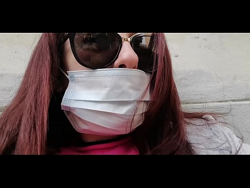 ❤️ Nicoletta hakmerret me fqinjin e saj dhe urinon në garazhin e tij (Karantina speciale italiane Covid19) ️ Video e ndyrë  tek ne ﹏