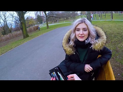 ❤️ Swallows sperma e nxehtë e një të huaji për para - blowjob në park nga Eva Elfie ️ Video e ndyrë  tek ne ﹏